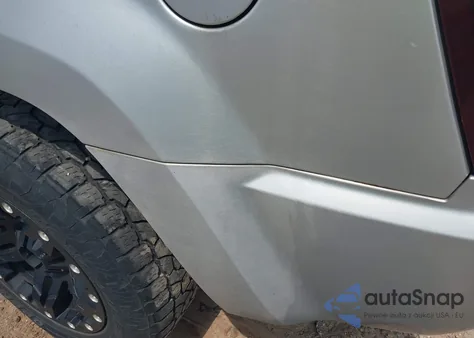 2005 Jeep Grand Cherokee Laredo z USA, uszkodzony, nr VIN 1J4GR48KX5C693550